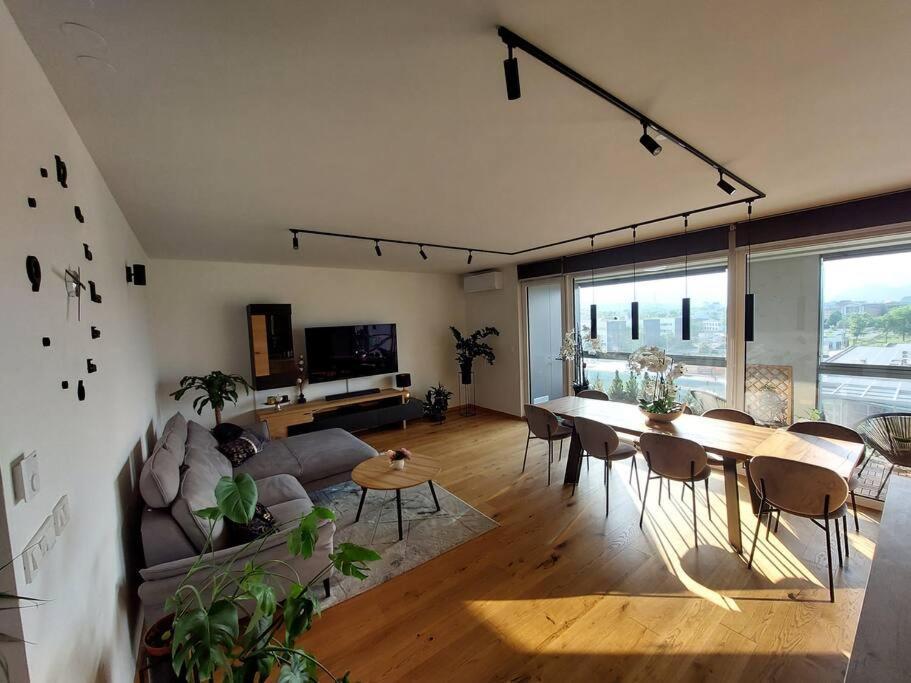 Luxury Apartment Любляна Экстерьер фото